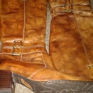 Born Knee High Boots Low Heels 9 1/2